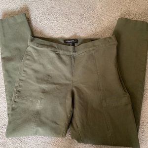 Banana Republic green pants